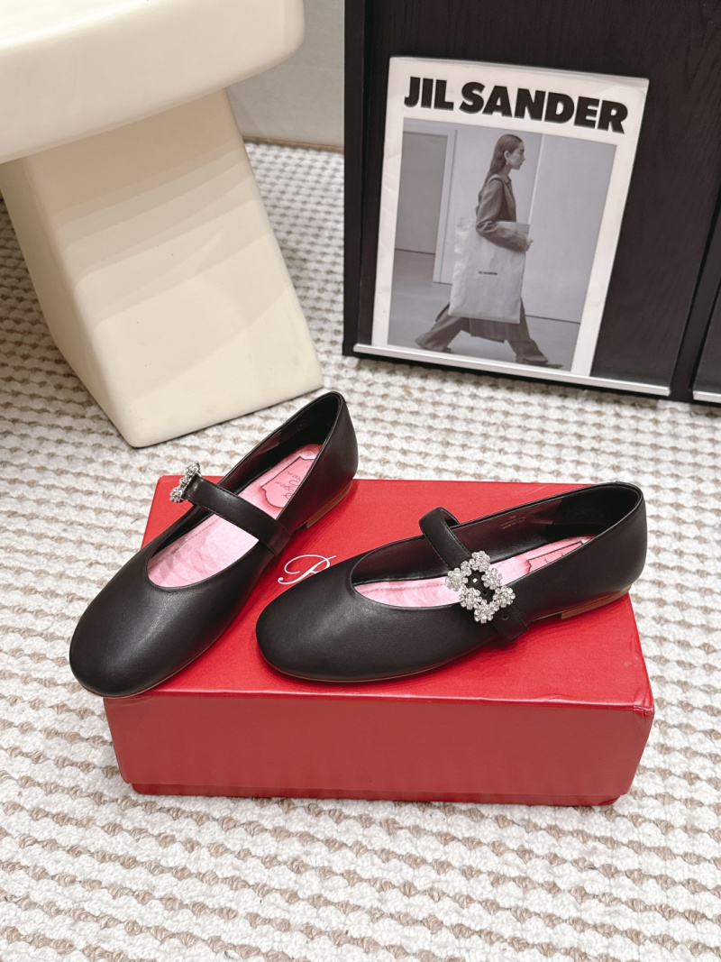 Женские черные балетки с декоративной пряжкой Roger Vivier