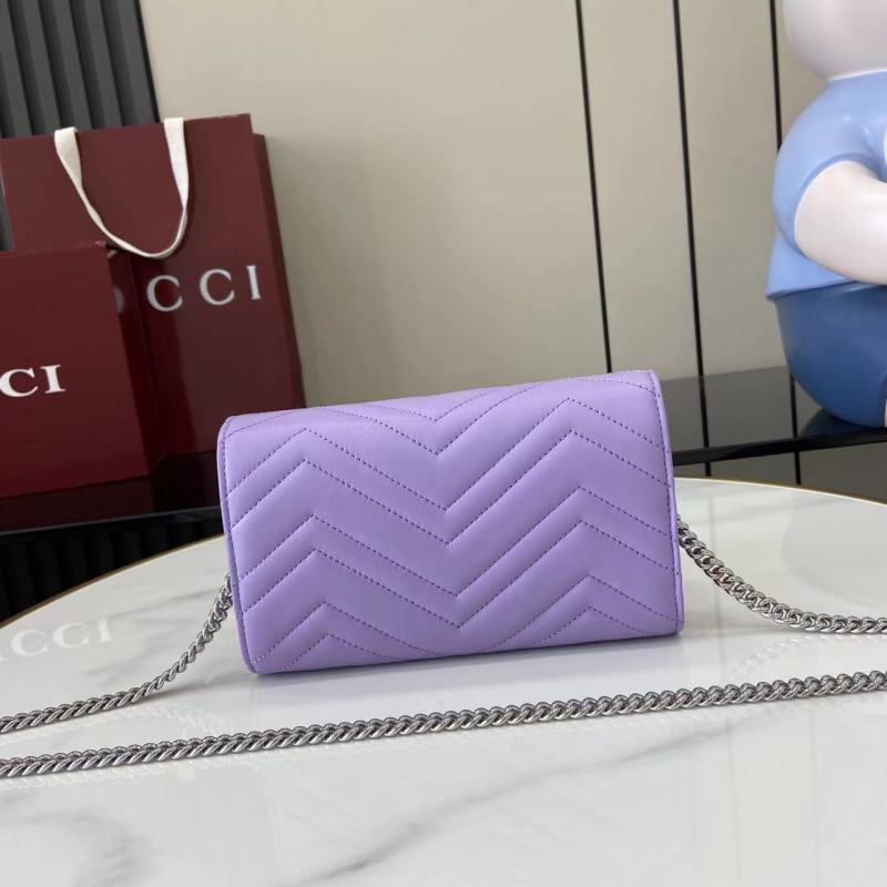 Фиолетовый кошелёк Gucci с цепочкой