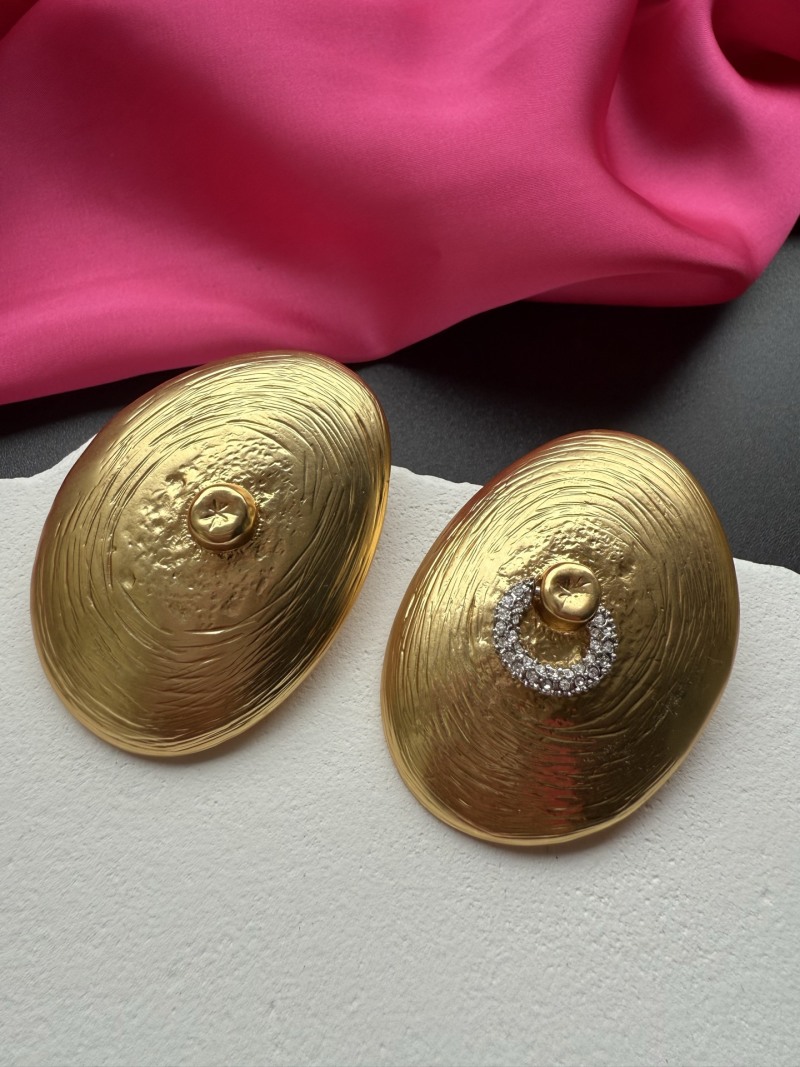 Серьги Schiaparelli