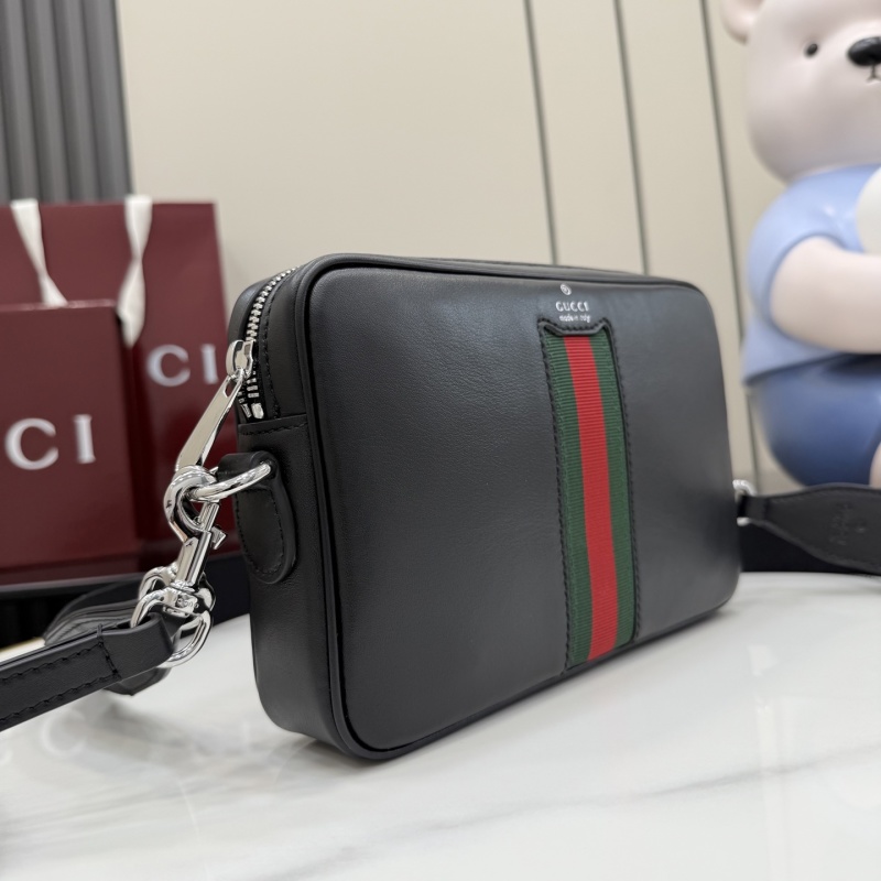 Сумка Gucci с красно-зеленой полосой