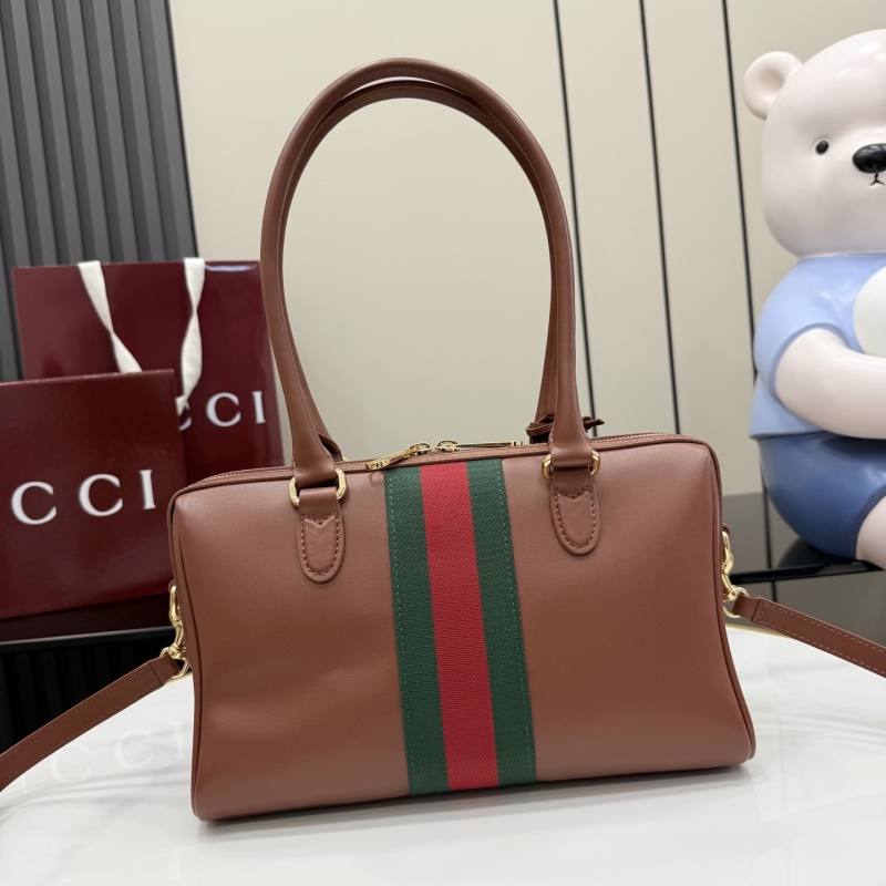 Сумка Gucci с красно-зеленой полосой