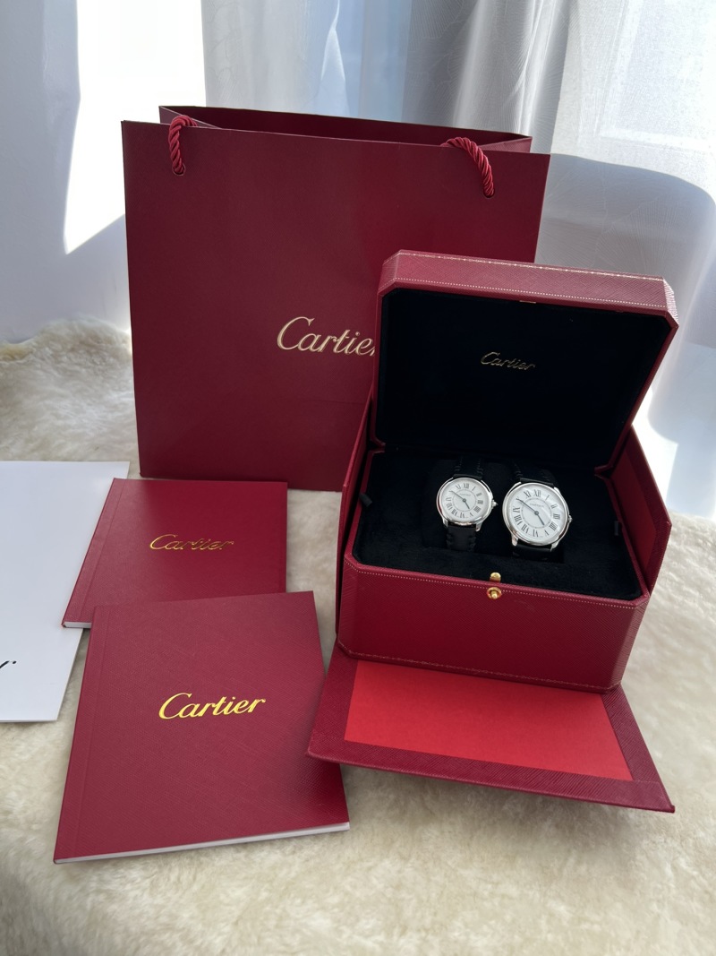 Часы Cartier