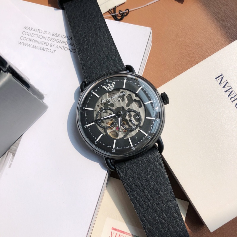 Часы Armani