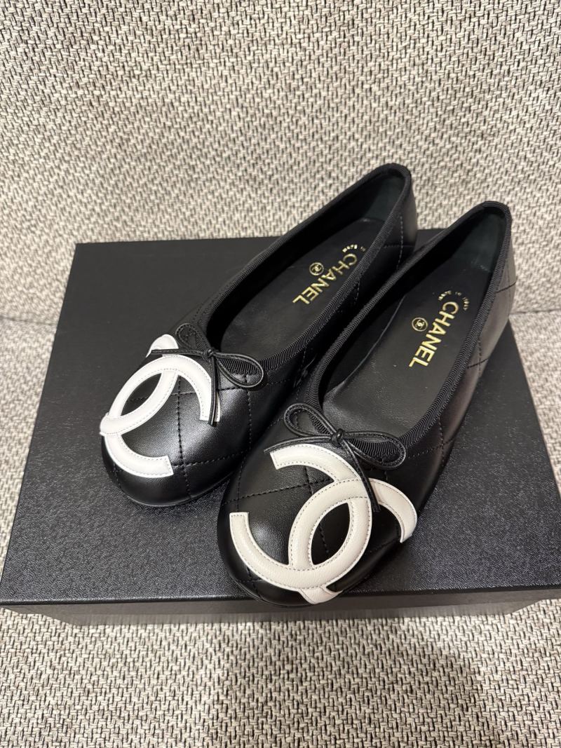 Балетки Chanel черного цвета