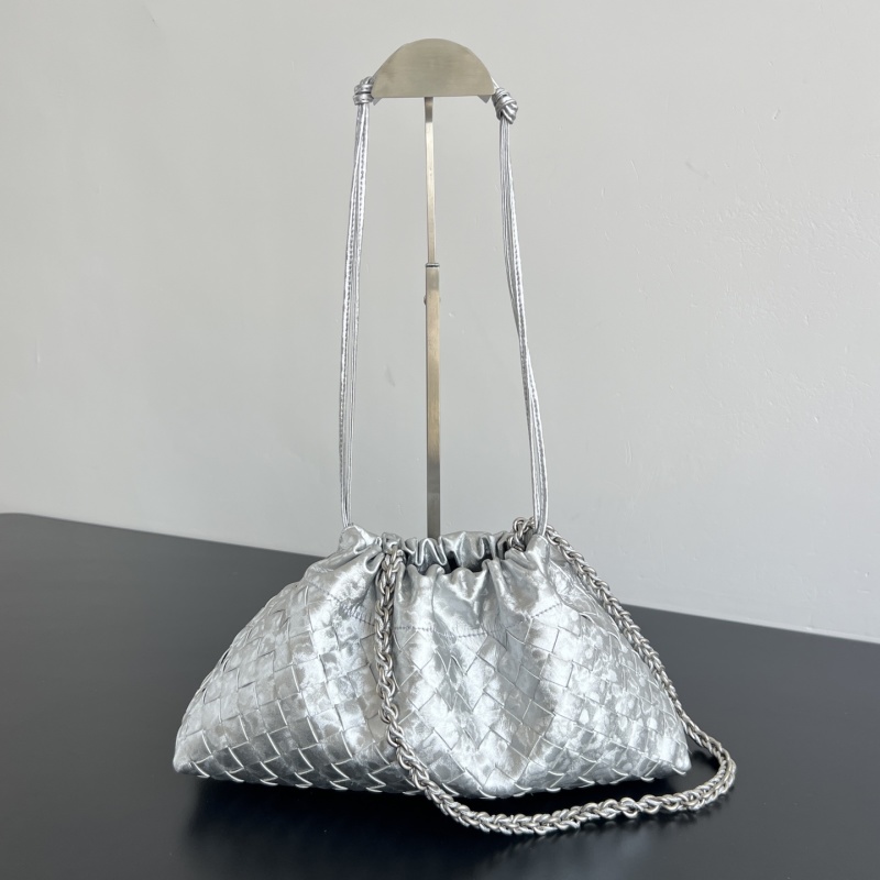 Сумка Bottega Veneta Dustbag серебристая
