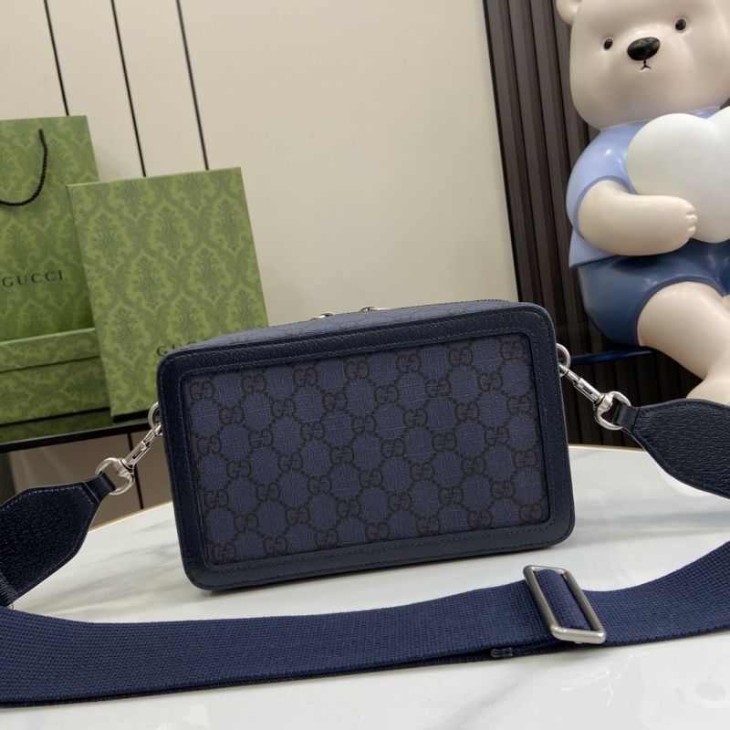 Сумка-кроссбоди Gucci с монограммой