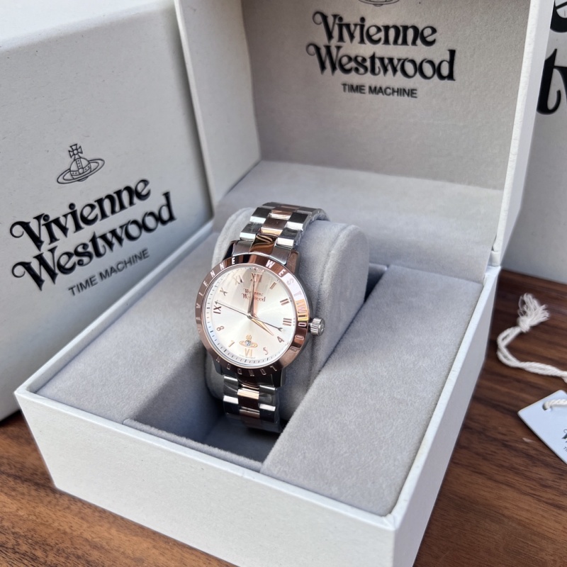 Часы Vivienne Westwood