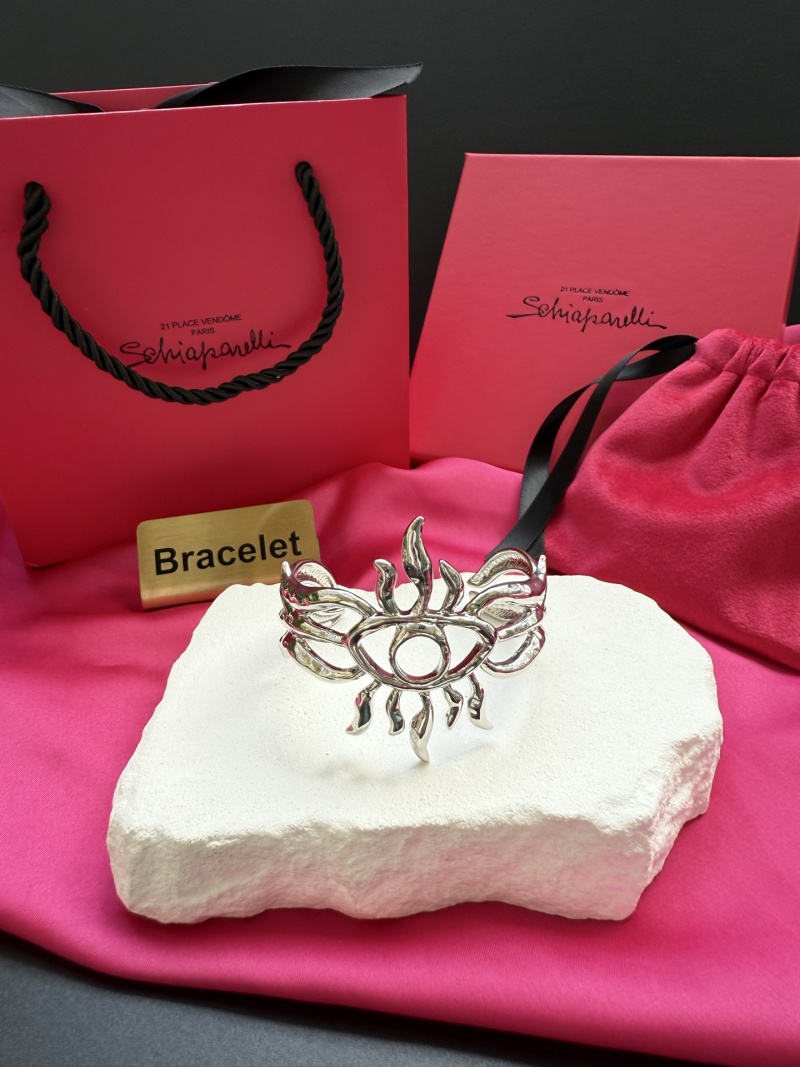 Браслет Schiaparelli с глазом