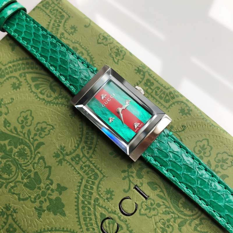 Часы Gucci
