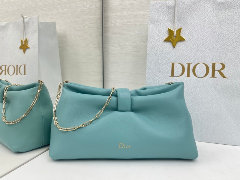 Сумка-бабочка Dior Bow (Дизайн Джонатана Андерсона)
