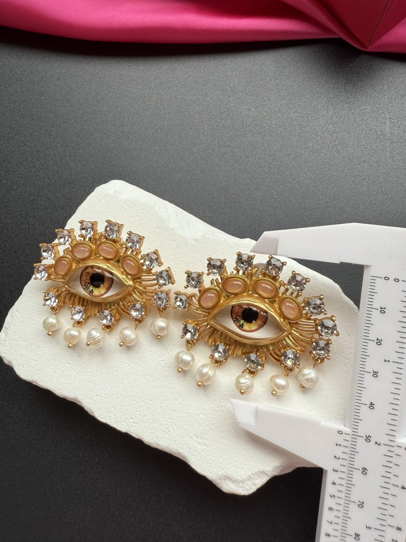 Серьги Schiaparelli с глазом