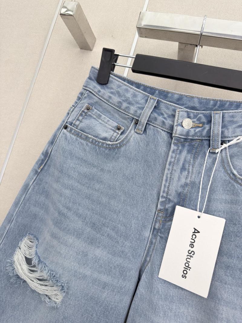 Женские широкие джинсовые шорты Acne Studios голубого цвета