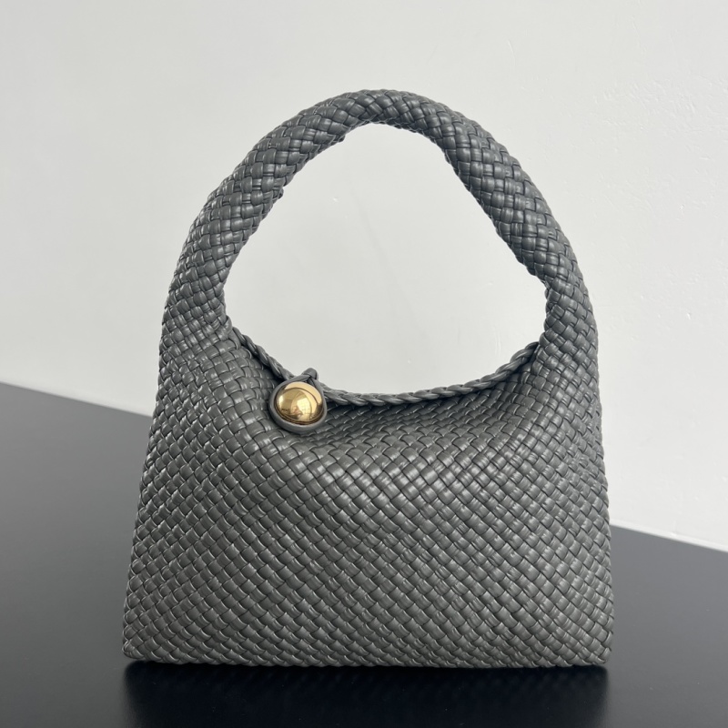 Сумка Bottega Veneta Tosca Hobo