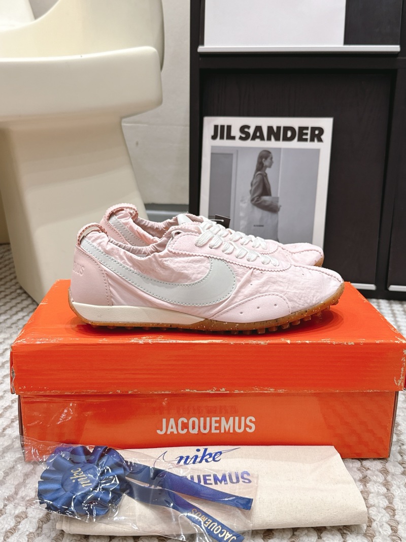 Кроссовки Jacquemus x Moon Shoe