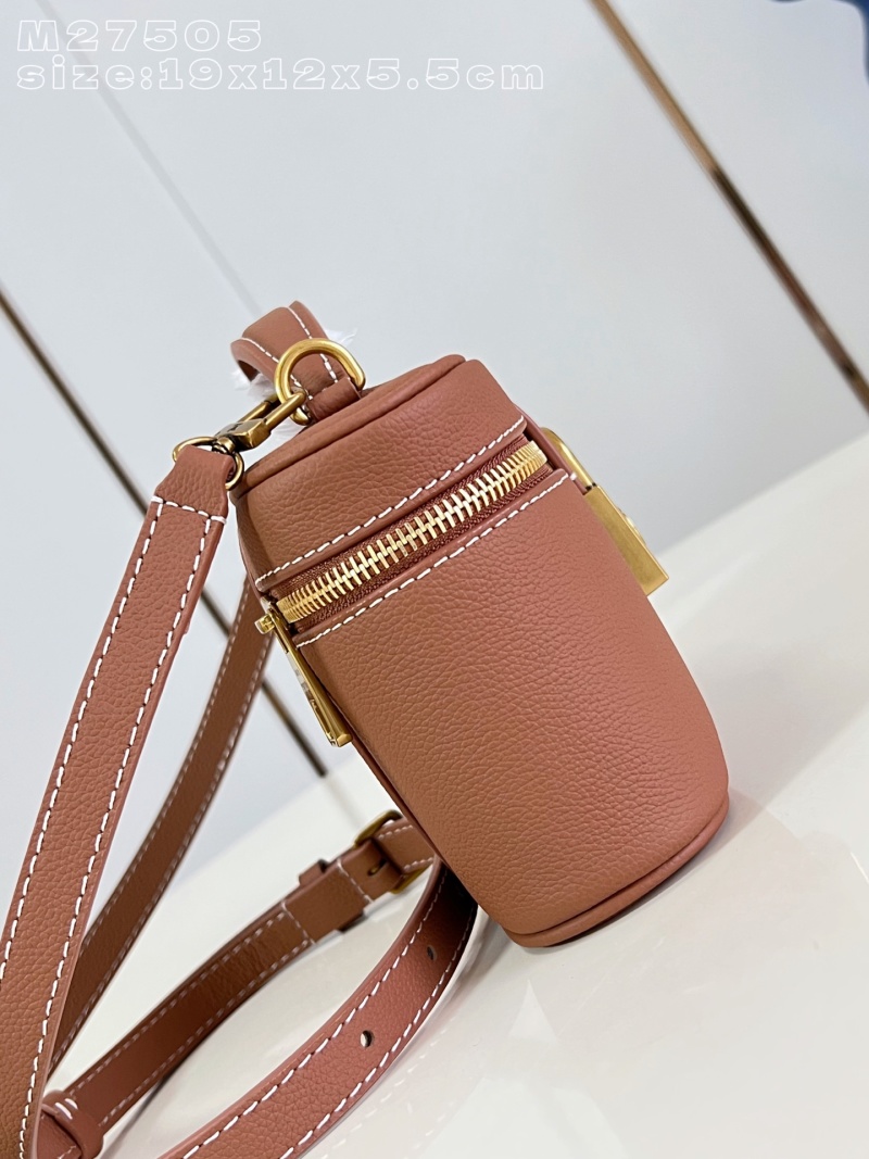 Сумка Louis Vuitton Low Key Vanity Pouch коричневая