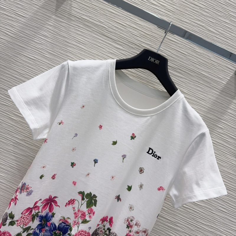 Белая футболка с цветочным принтом Dior