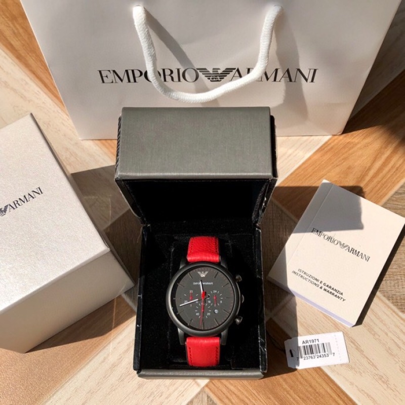 Часы Armani