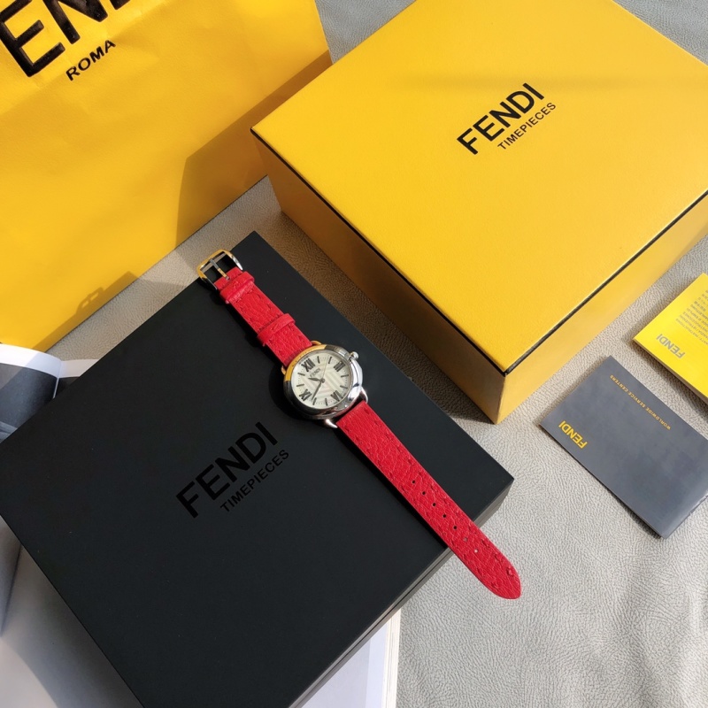 Часы Fendi