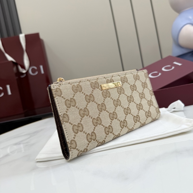 Портмоне Gucci с монограммой и молнией