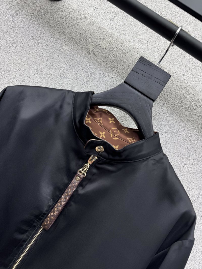 Бомбер черного цвета Loro Piana