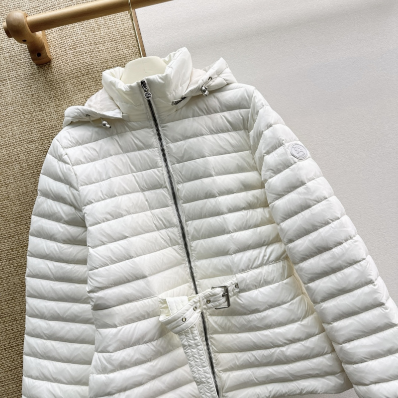Пуховик Burberry