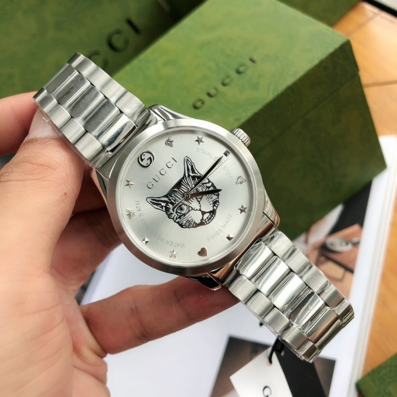 Часы Gucci