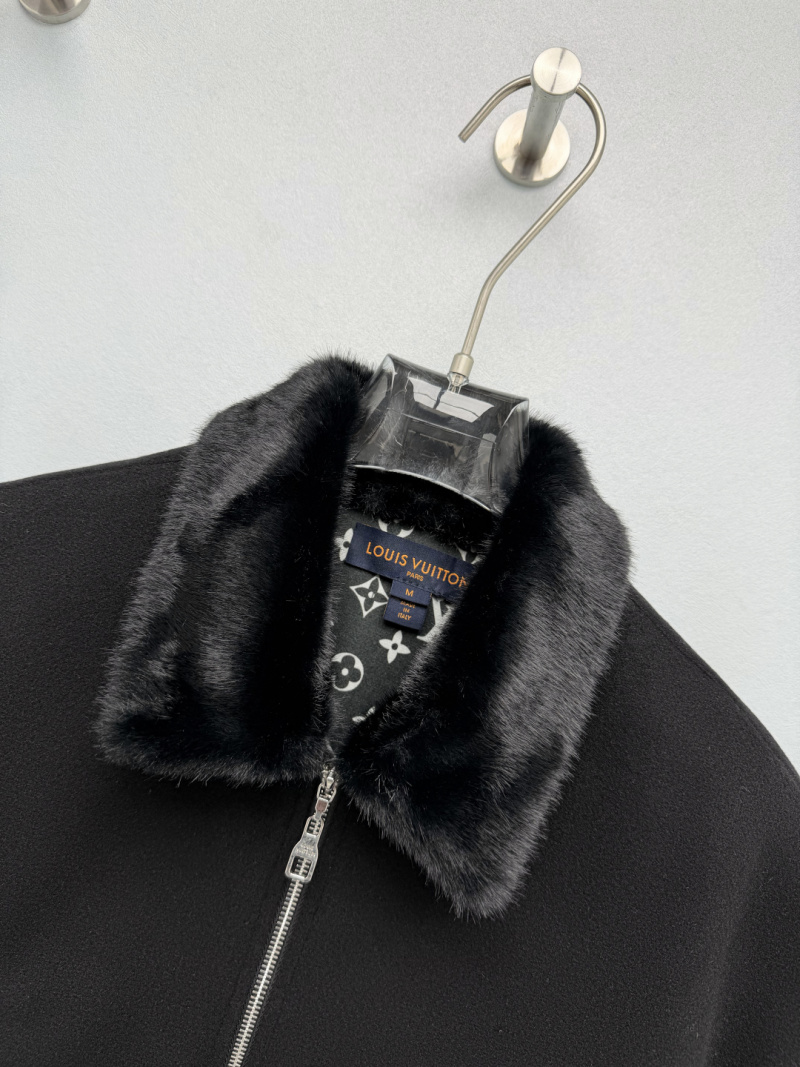 Жилет Louis Vuitton