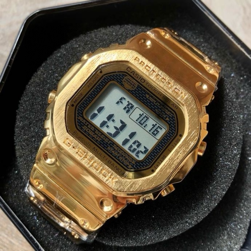 Часы Casio