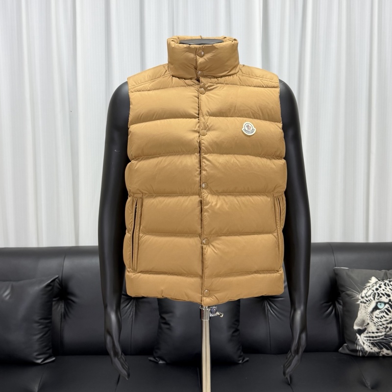 Жилет Moncler