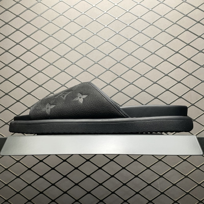 Мужские шлепанцы Louis Vuitton LV Oasis