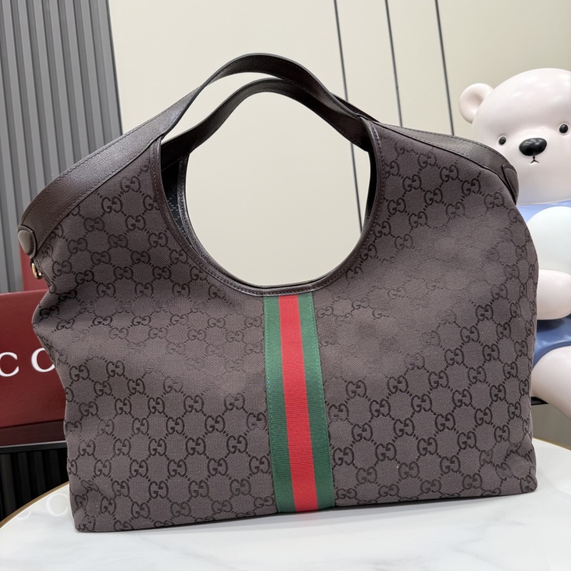 Сумка Gucci GG Canvas с красной и зеленой полосой