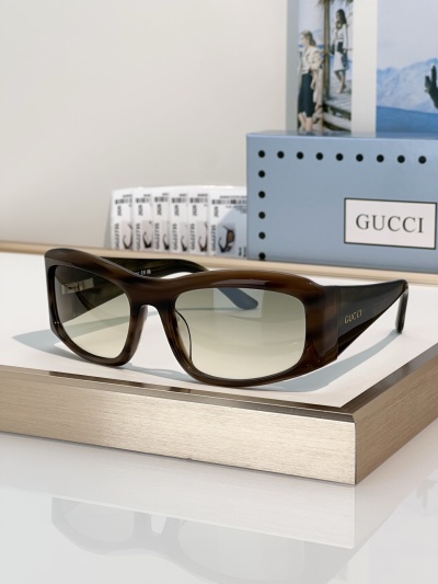 Солнцезащитные очки GUCCI GG2273S