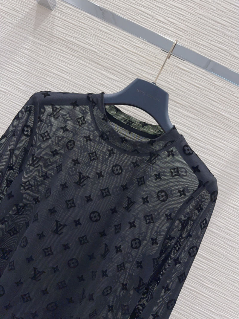 Топ Louis Vuitton
