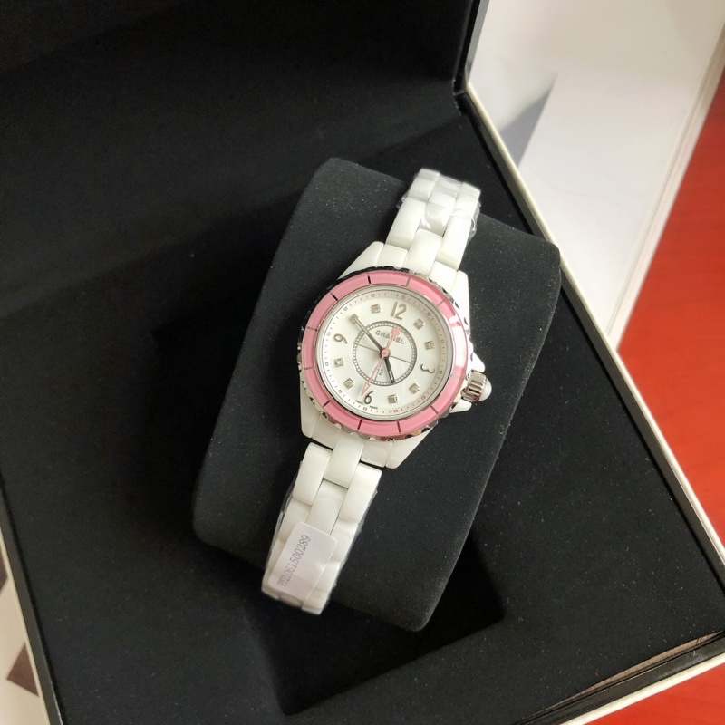 Часы Chanel