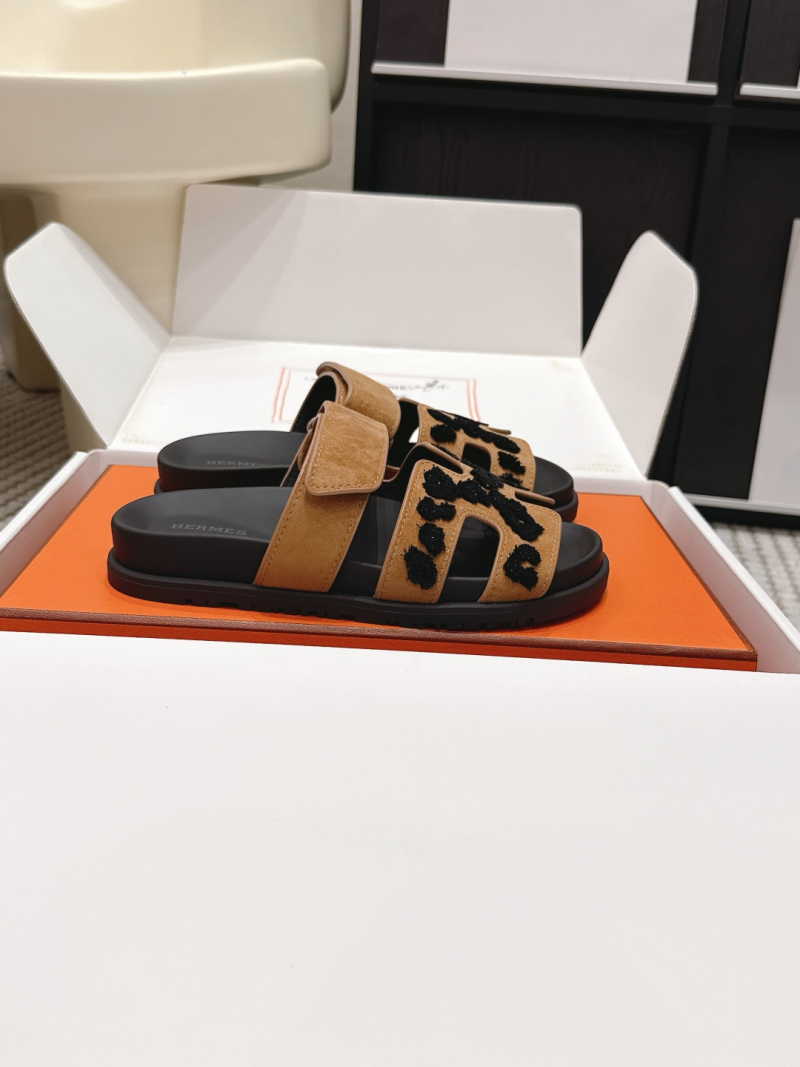 Женские сандалии Hermès с замшевыми ремешками