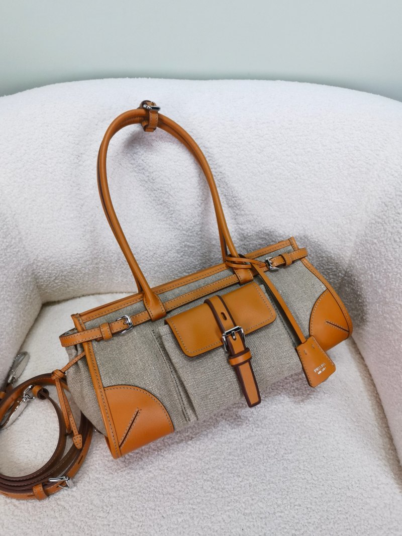 Сумка Prada Bonnie