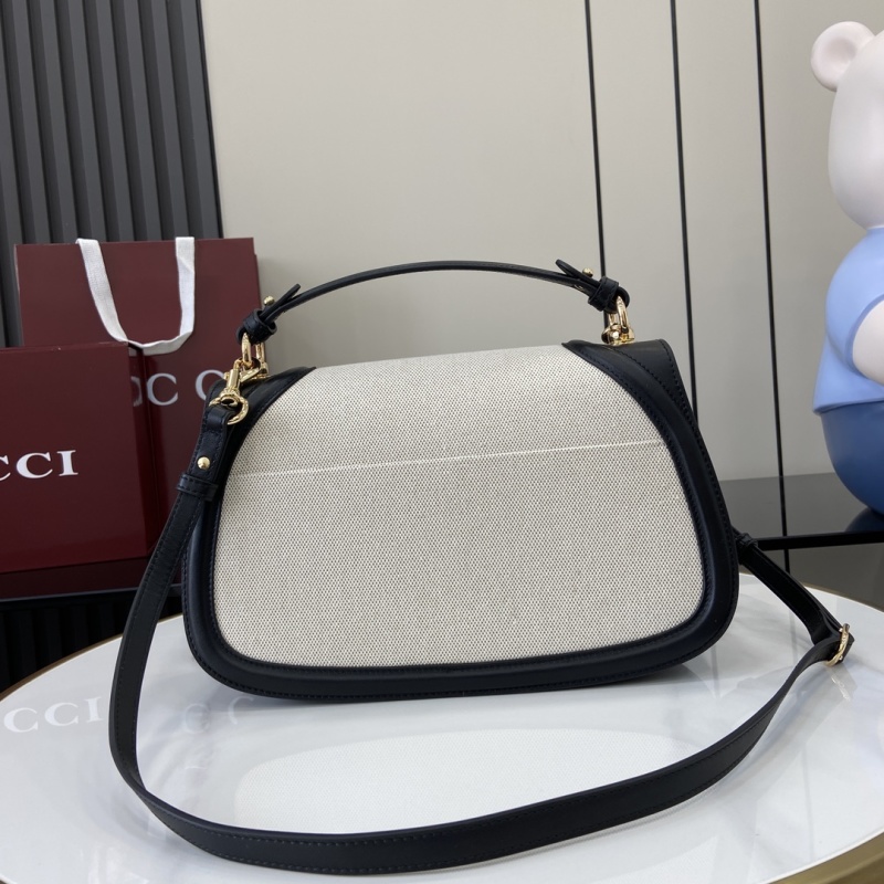 Женская сумка Gucci с логотипом GG