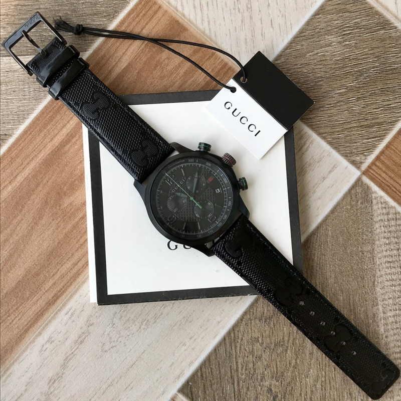 Часы Gucci