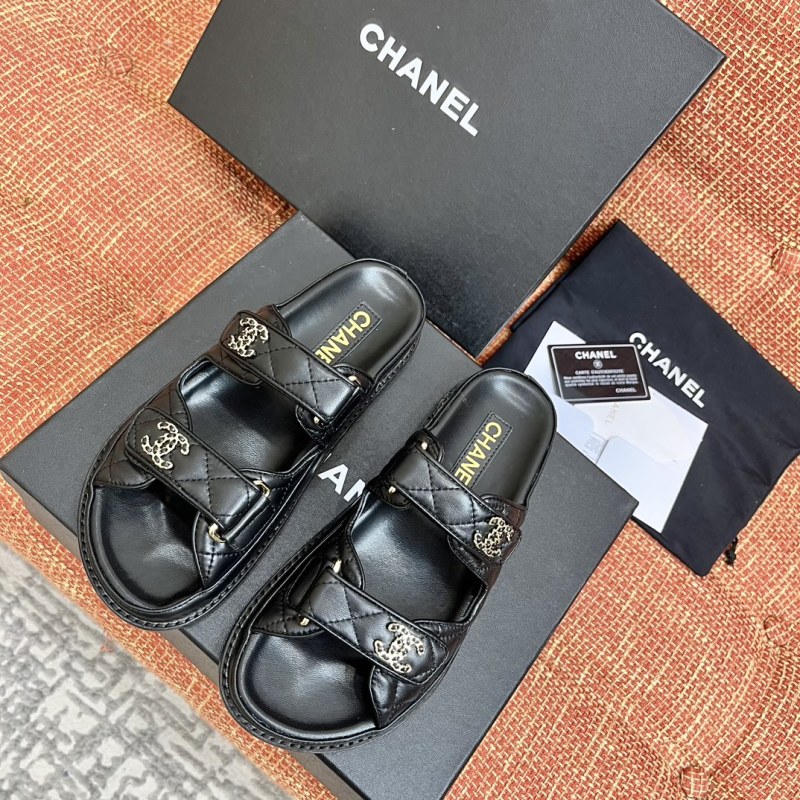 Босоножки Chanel классические с магнитной застежкой, черный