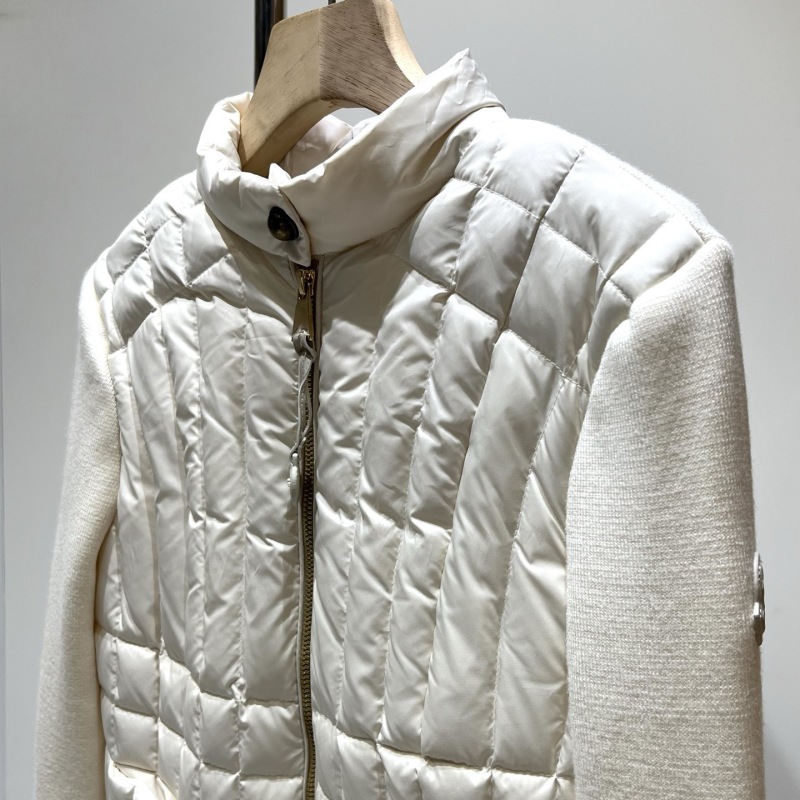 Пуховик Moncler