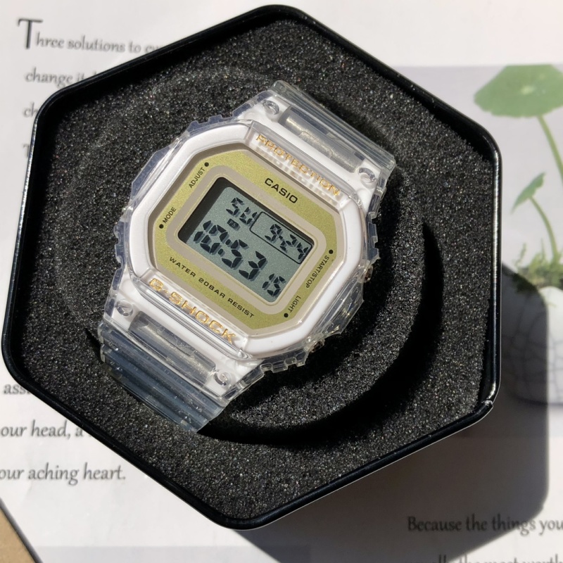 Часы Casio
