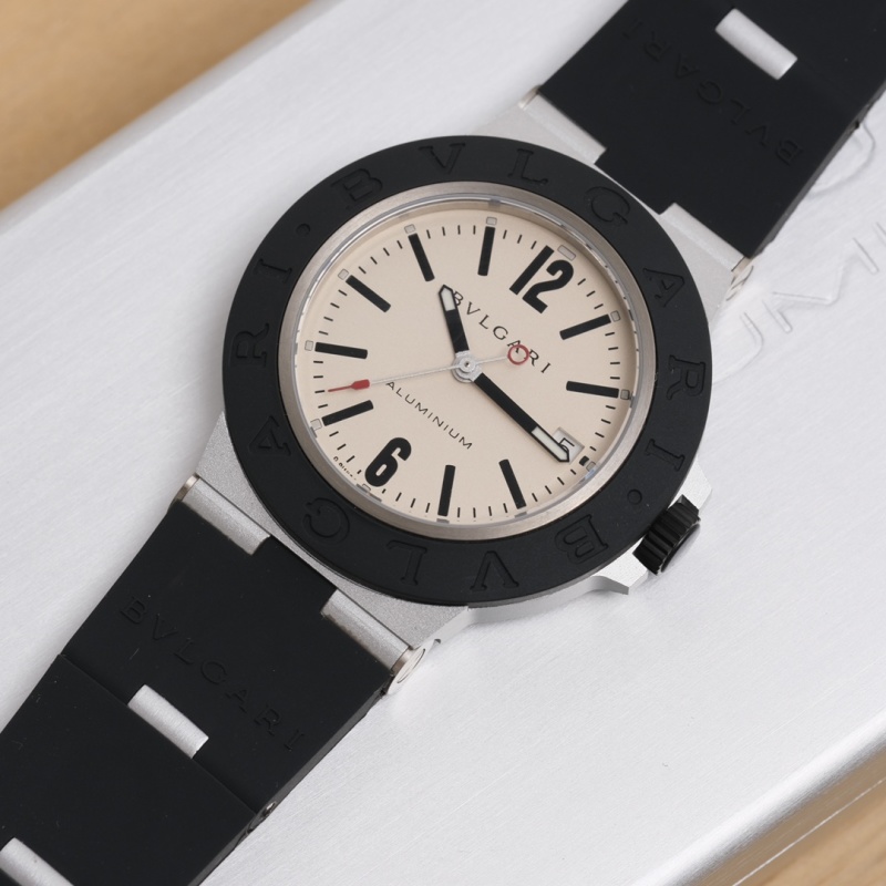 Часы Bvlgari