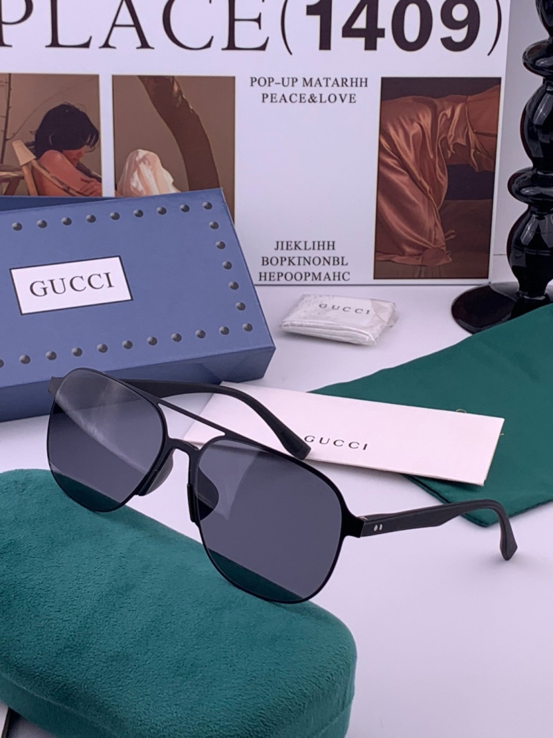Солнцезащитные очки пилот с поляризационными линзами Gucci