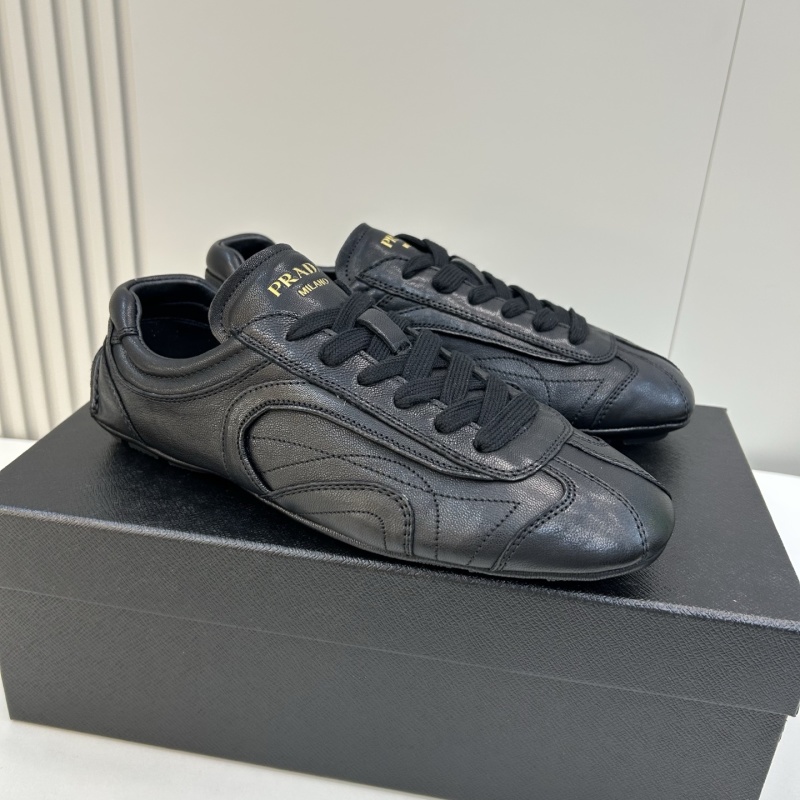 Мокасины мужские из натуральной кожи Prada