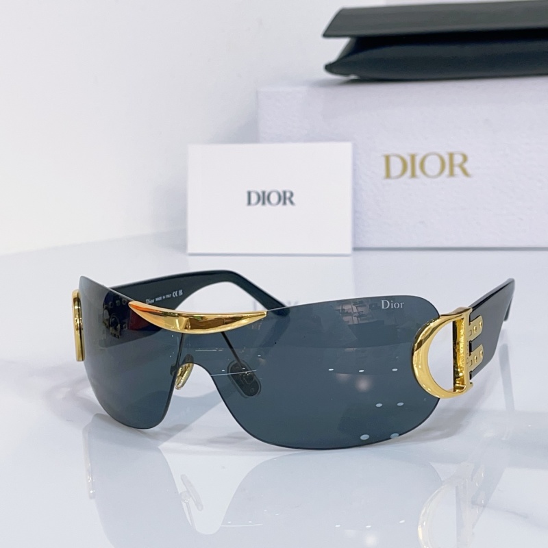 Солнечные очки Dior