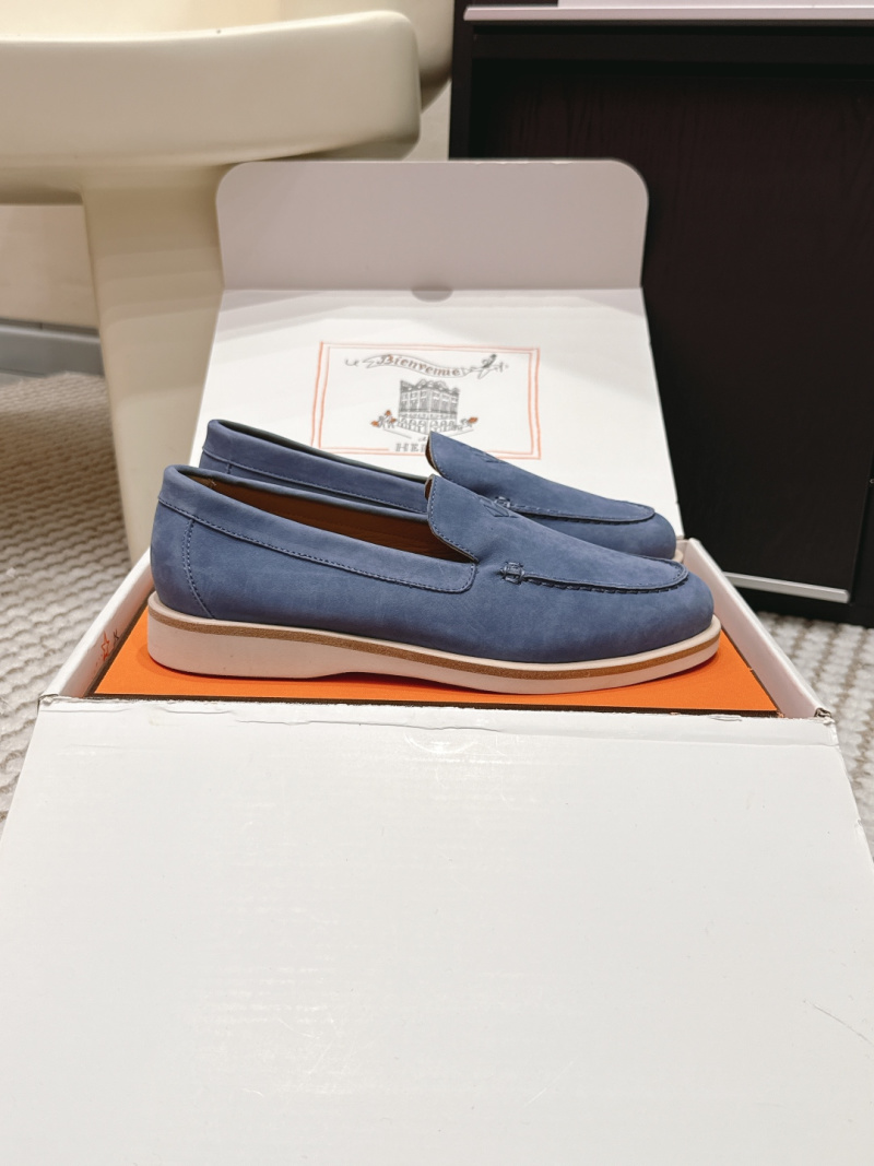Женские замшевые лоферы Hermès
