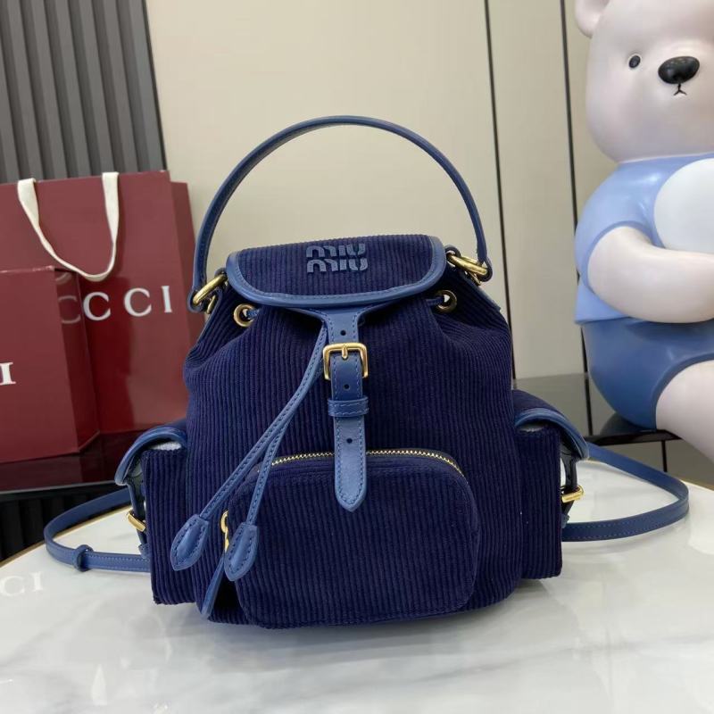 Сумка-рюкзак Miu Miu из синего корда