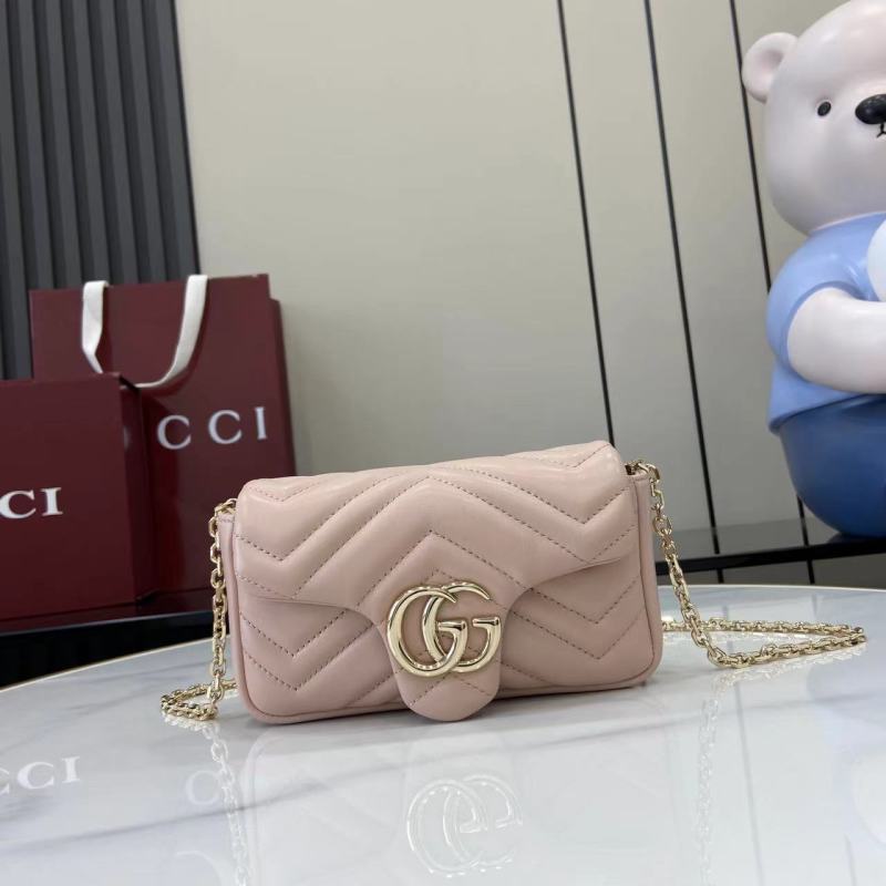 Женская сумка Gucci с цепочкой
