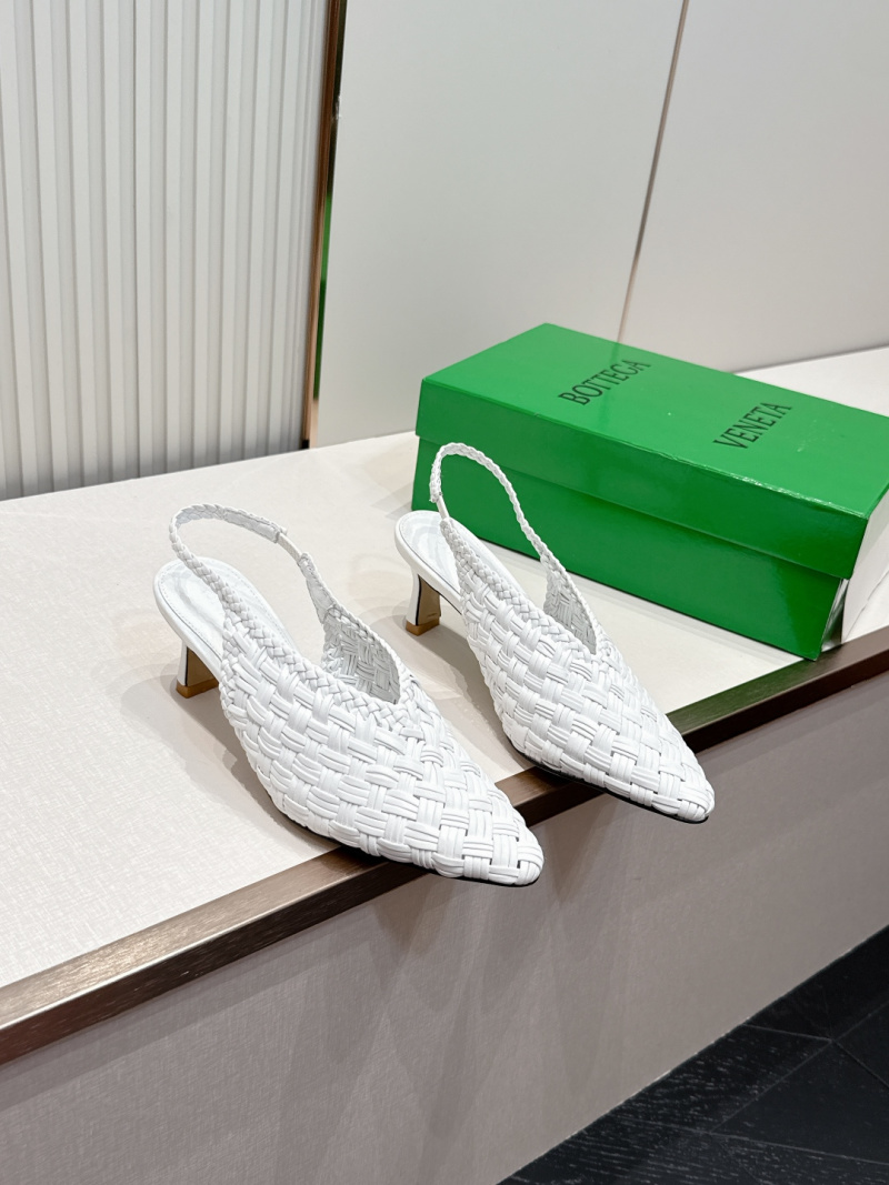 Женские плетеные мюли белые Bottega Veneta