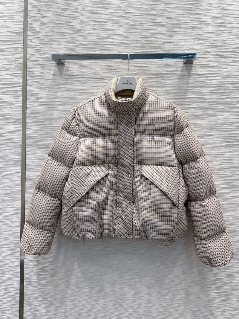 Пуховик Moncler